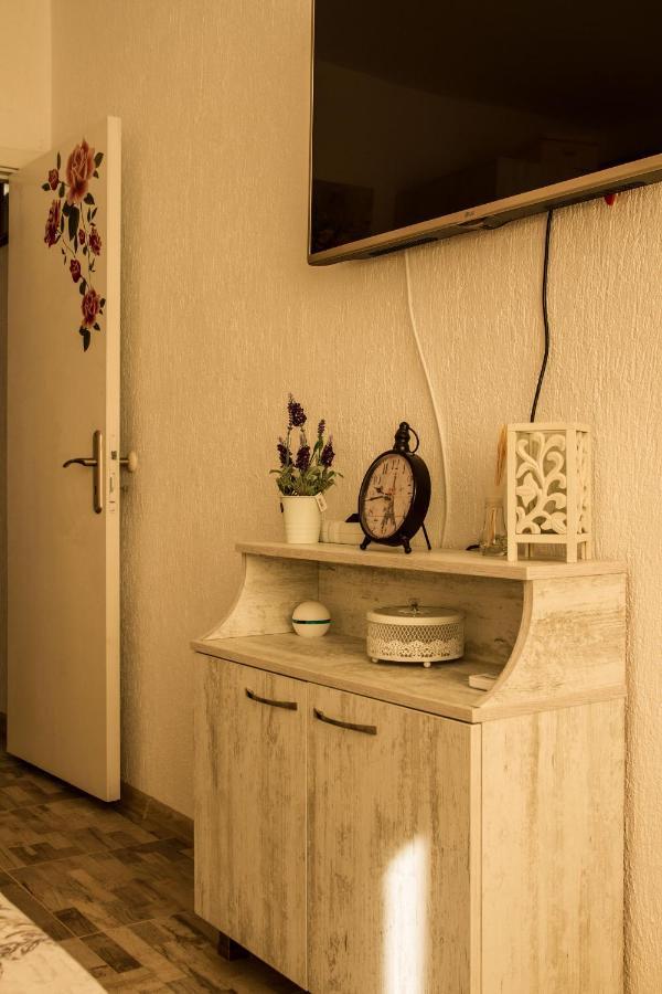נסבר Апартамент Fleur מראה חיצוני תמונה